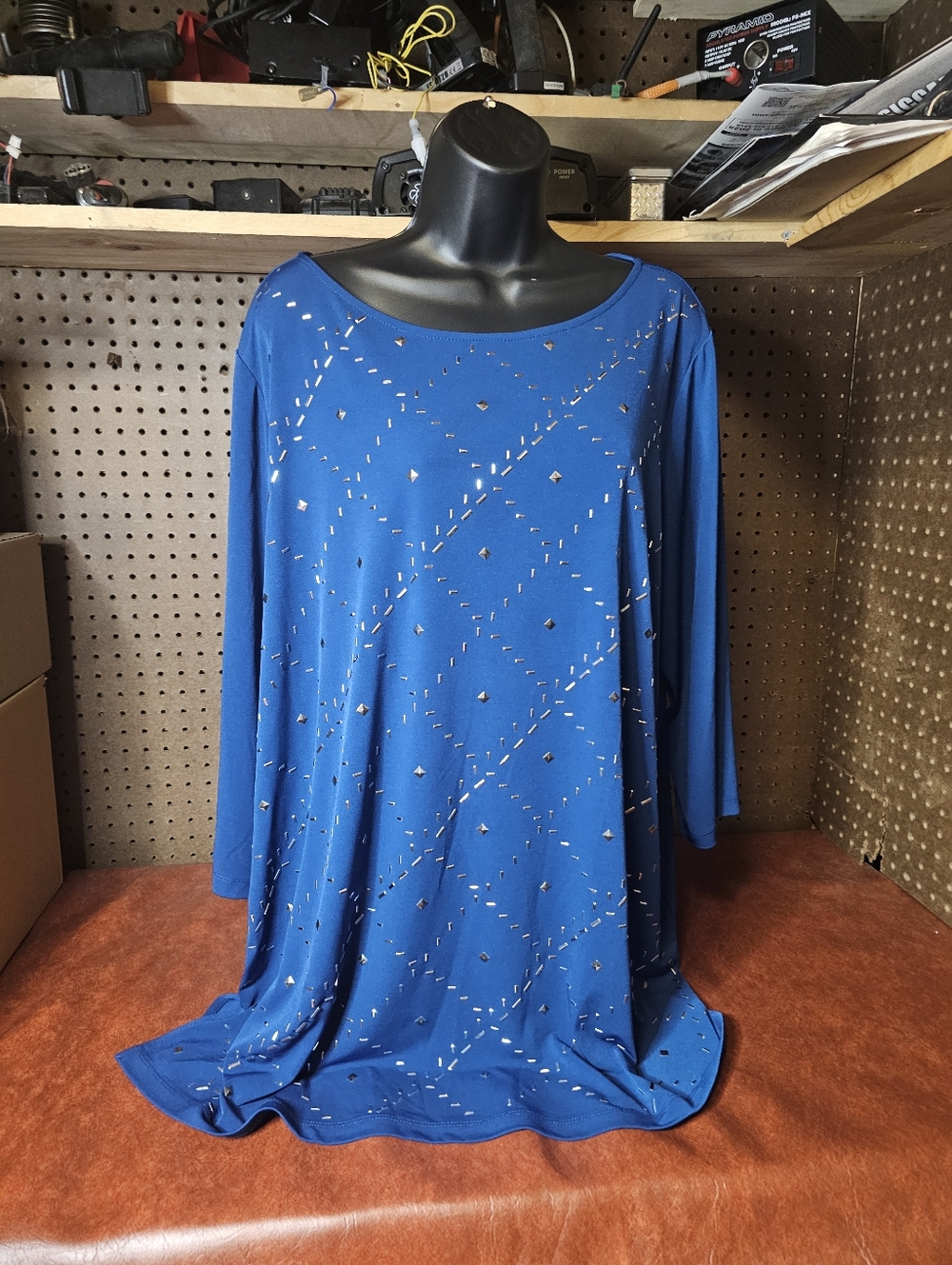 Susan Graver Royal Blue Top with Subtle Shine Size 2X